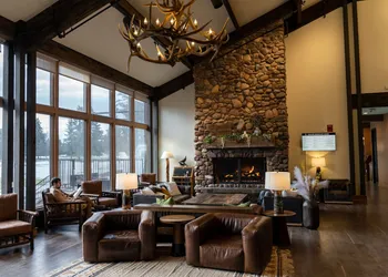 Grouse Mountain Lodge hotel thumbnail 3