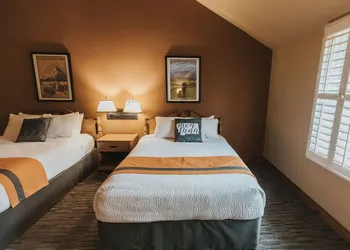 Grouse Mountain Lodge hotel thumbnail 5