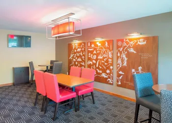 TownePlace Suites by Marriott Portland Hillsboro hotel thumbnail 2