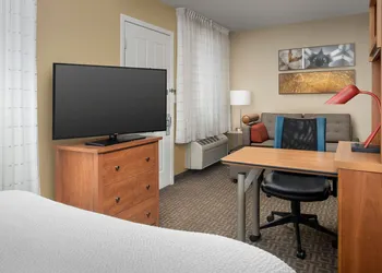 TownePlace Suites by Marriott Portland Hillsboro hotel thumbnail 3