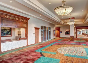 Hilton Seattle Airport & Conference Center hotel thumbnail 6