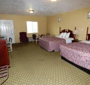 Economy Inn & Suites hotel detail image 4