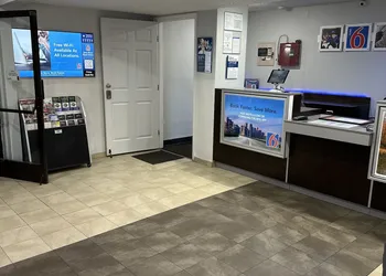 Motel 6 Greensboro, NC - Airport hotel thumbnail 6