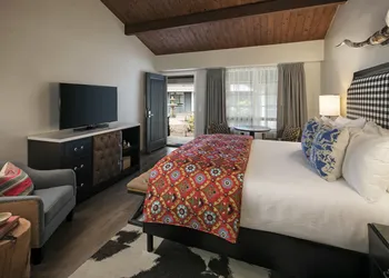 Oceanpoint Ranch hotel thumbnail 3