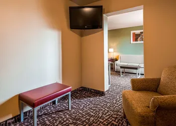 Best Western Plus The Woodlands hotel thumbnail 7