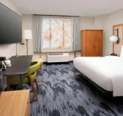 Fairfield Inn & Suites by Marriott Alexandria West/Mark Center hotel detail image 4