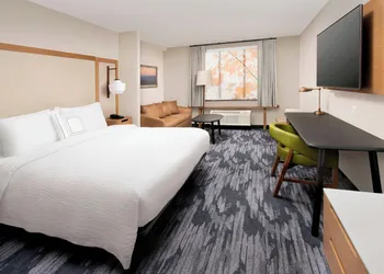 Fairfield Inn & Suites by Marriott Alexandria West/Mark Center hotel thumbnail 7