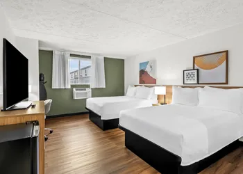 Spark by Hilton Portland Airport Maine Mall hotel thumbnail 8