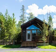 Explorer Cabins At Yellowstone hotel detail image 4