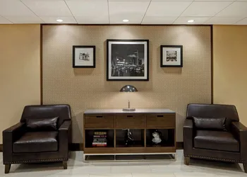 Four Points By Sheraton Peoria hotel thumbnail 2