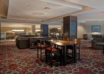 Four Points By Sheraton Peoria hotel thumbnail 5