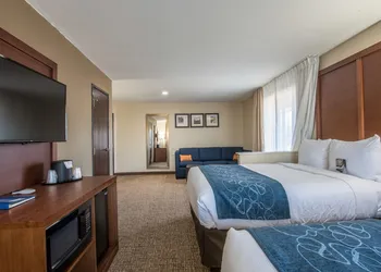 Comfort Inn & Suites Pinetop Show Low hotel thumbnail 6