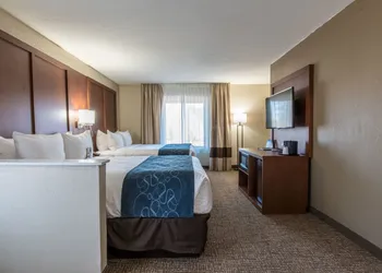 Comfort Inn & Suites Pinetop Show Low hotel thumbnail 7