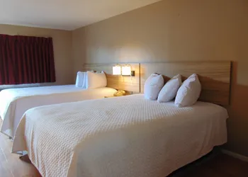 Days Inn by Wyndham Victorville hotel thumbnail 8