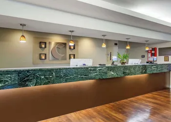 Comfort Inn & Suites Sea-Tac Airport hotel thumbnail 5