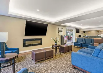 Comfort Inn & Suites Sea-Tac Airport hotel thumbnail 6