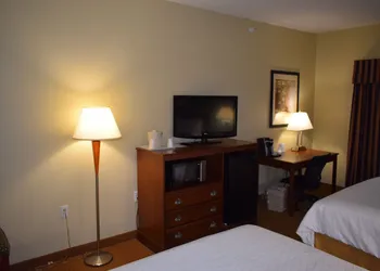 Wingate by Wyndham Newell hotel thumbnail 5