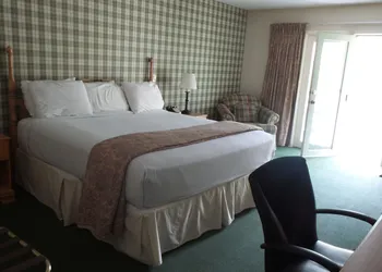 The Green Granite North Conway, an Ascend Collection Hotel hotel thumbnail 6