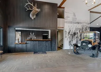 The Green Granite North Conway, an Ascend Collection Hotel hotel thumbnail 2
