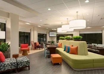 Home2Suites by Hilton Edmond hotel thumbnail 3
