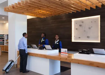Holiday Inn Cleveland Clinic by IHG hotel thumbnail 4