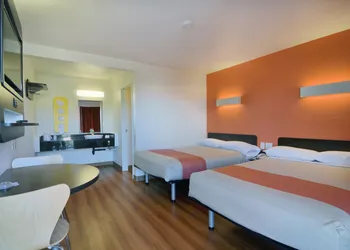 Motel 6 Palm Desert, CA - Palm Springs Area hotel thumbnail 3