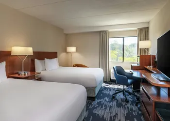 Fairfield Inn by Marriott Portsmouth-Seacoast hotel thumbnail 5