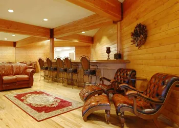 Norfolk Lodge & Suites, an Ascend Collection Hotel hotel thumbnail 3