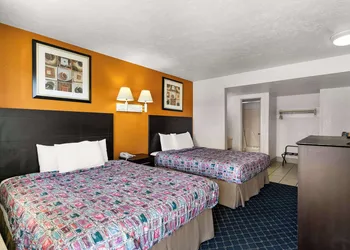 Americas Best Value Inn Lincoln hotel thumbnail 6