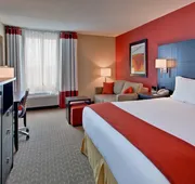 Holiday Inn Express & Suites Chatham South by IHG hotel detail image 5