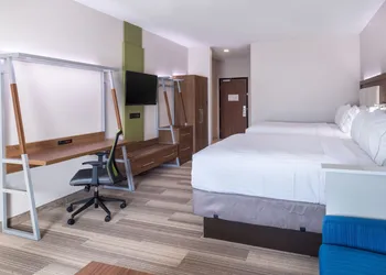 Holiday Inn Express & Suites Fort Worth West by IHG hotel thumbnail 4