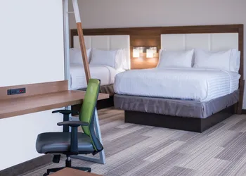 Holiday Inn Express & Suites Fort Worth West by IHG hotel thumbnail 5