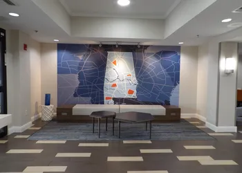 Holiday Inn Express & Suites Huntsville Airport by IHG hotel thumbnail 2