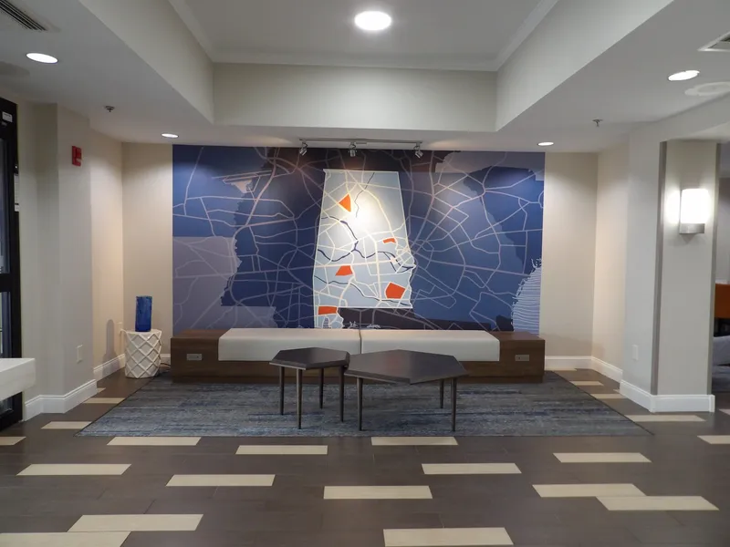 Holiday Inn Express & Suites Huntsville Airport by IHG hotel detail image 2