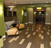 Holiday Inn Express & Suites Huntsville Airport by IHG hotel detail image 4