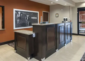 Hampton Inn & Suites Seneca-Clemson Area hotel thumbnail 7