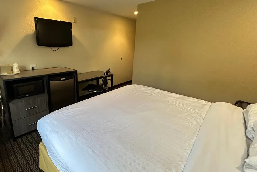 Travelodge by Wyndham Arlington/Dallas Area hotel detail image 6