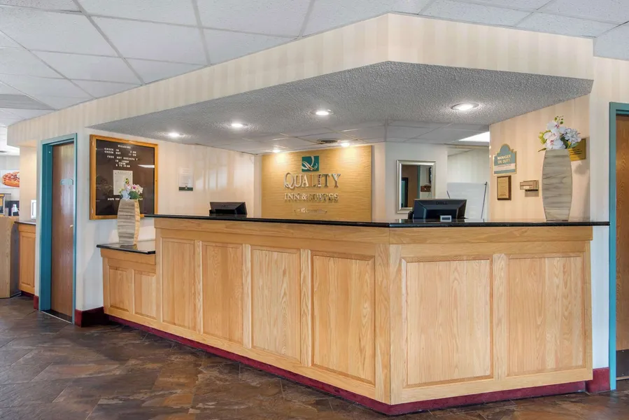 Quality Inn & Suites Mansfield hotel detail image 2