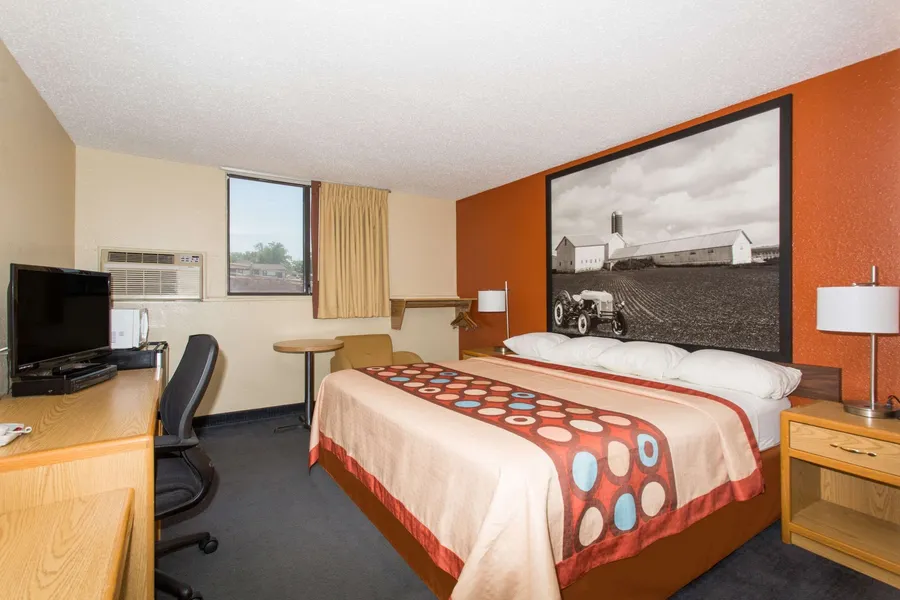 Super 8 by Wyndham Chadron NE hotel detail image 6