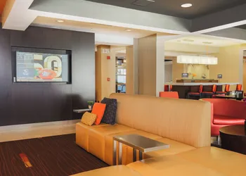 Courtyard Flint by Marriott hotel thumbnail 2