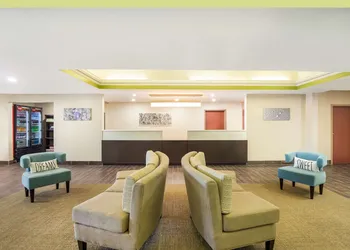 Sleep Inn & Suites North Mobile Saraland hotel thumbnail 2