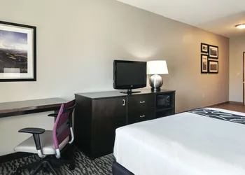 La Quinta Inn by Wyndham Livermore hotel thumbnail 5