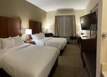Wingate by Wyndham Pittsburgh/New Stanton hotel thumbnail 5
