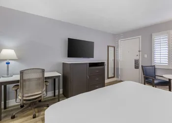 Best Western Space Age Lodge hotel thumbnail 5