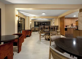 Best Western Plus Meadowlands hotel thumbnail 3