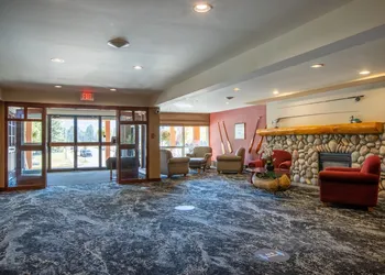Lobstick Lodge hotel thumbnail 3