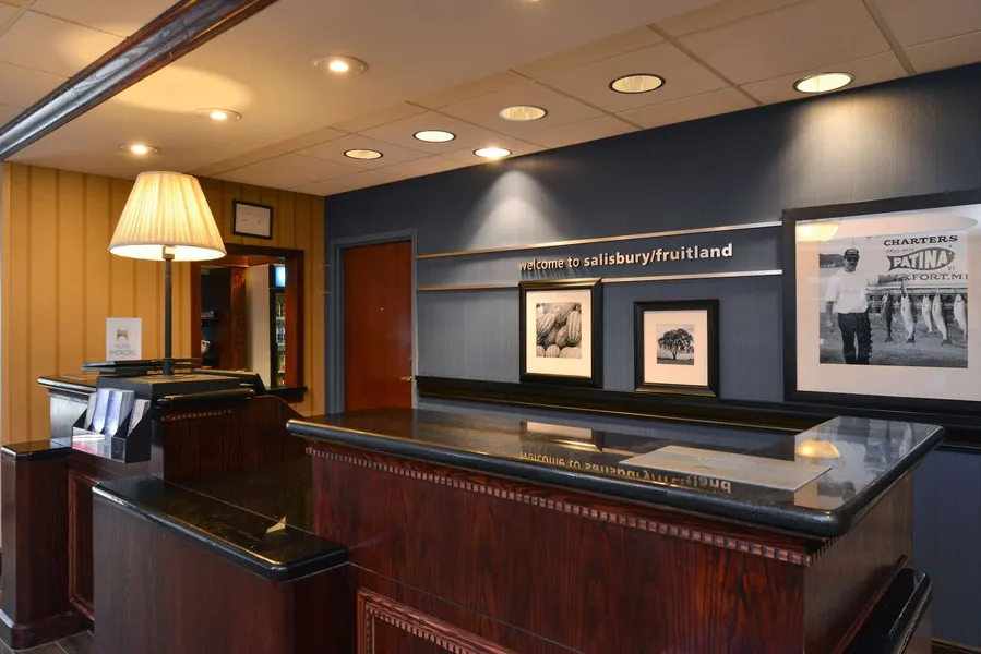 Hampton Inn & Suites Salisbury/Fruitland hotel detail image 2