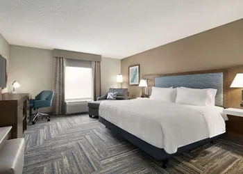 Hampton Inn & Suites Salisbury/Fruitland hotel thumbnail 7