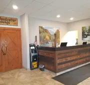 Twin Pine Inn & Suites hotel detail image 3