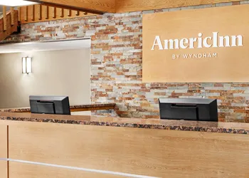AmericInn by Wyndham Roseau hotel thumbnail 4